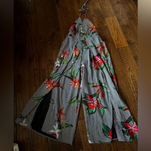 JJAWM WOMAN Floral Halter Romper Size Size Small